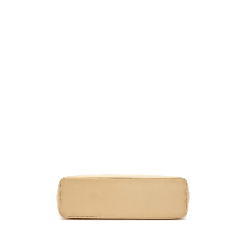 Cover image 0