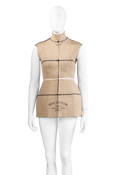 View full screen - View 1 of Lot 52. Martin Margiela, Spring-Summer 1997 | Printemps-Eté 1997.