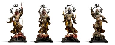 View full screen - View 1 of Lot 2106. Four carved wood figures modelled as the Four Heavenly Kings (Shitenno), Kamakura period, 13th century | 木造四天王立像 鎌倉時代前期 13世紀.
