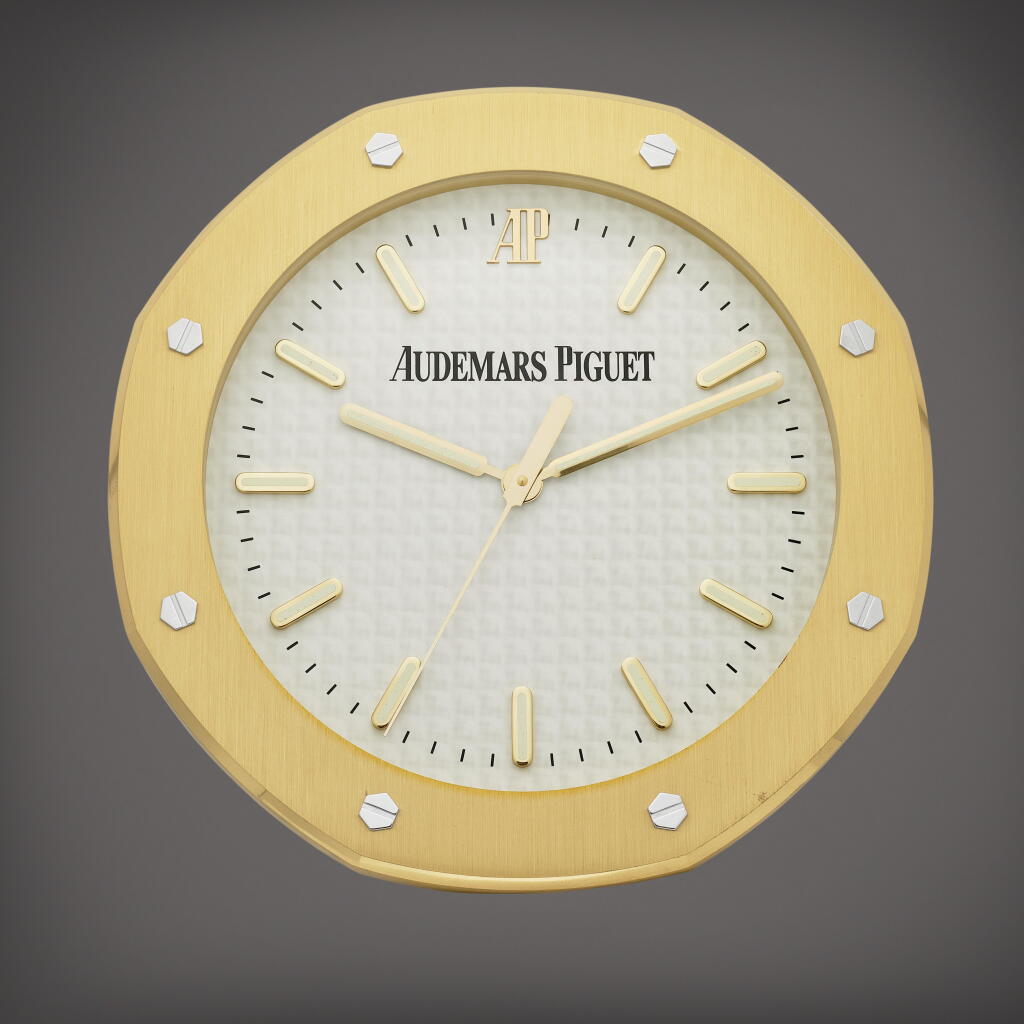 View full screen - View 1 of Lot 8875. Royal Oak | A gilt brass wall clock, Circa 2000 | 愛彼 | 皇家橡樹系列 | 鍍金銅製掛牆鐘,約2000年製.