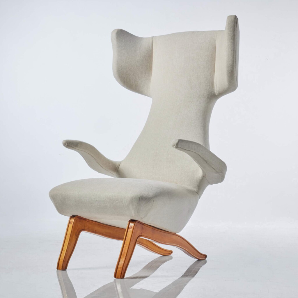 View full screen - View 1 of Lot 81. Armchair.