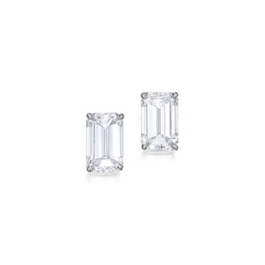 View full screen - View 1 of Lot 447. PAIR OF DIAMOND EARRINGS, TIFFANY & CO. | 鑽石耳環一對,蒂芙尼.