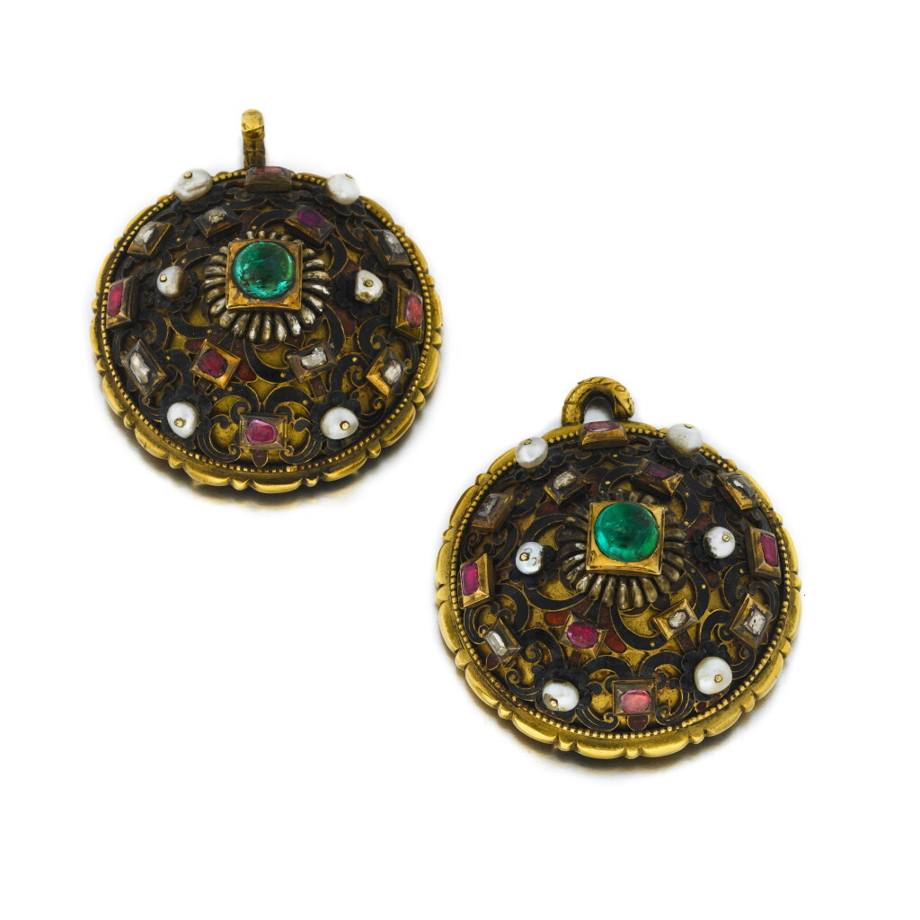 View full screen - View 1 of Lot 1003. An enamelled gold pearl and gem set buckle, probably Hungarian, 16th century.
