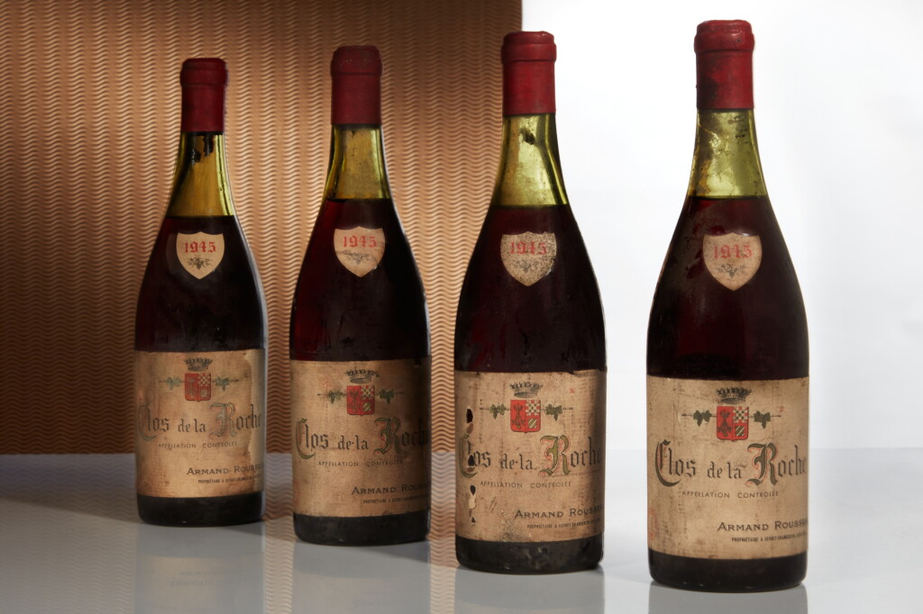 View full screen - View 1 of Lot 67. Clos de la Roche 1945 Domaine Armand Rousseau (6 BT) .