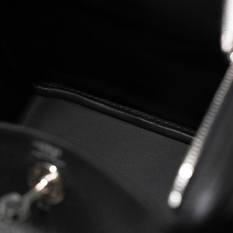 Cover image 0