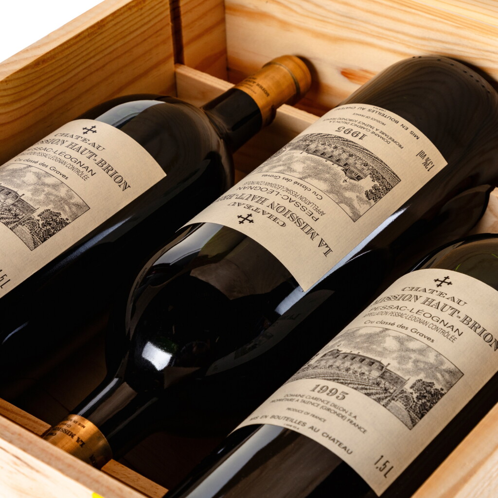 View full screen - View 1 of Lot 79. Château La Mission Haut-Brion 1995 (6 MAG).