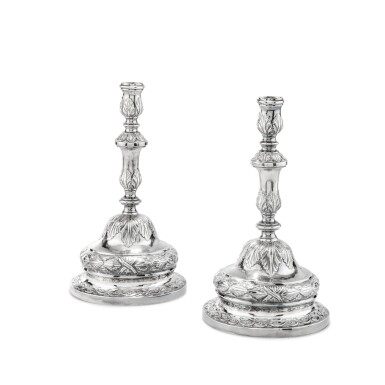 View full screen - View 1 of Lot 145. Pair of silver Italian candlesticks, Genoa, 1789 | Paire de flambeaux en argent, Gênes, 1789.