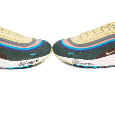 Nike Air Max 1/97 'Sean Wotherspoon' Dual Signed by Sean Wotherspoon | US 10 | String Theory | 2022 | Sotheby's Nike Air Max 1/97 'Sean Wotherspoon' Dual Signed By Sean Wotherspoon | Us 10 | String Theory | 2022 | Sotheby'S