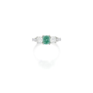 View full screen - View 1 of Lot 479. FANCY INTENSE BLUISH GREEN DIAMOND AND DIAMOND RING | 濃彩藍綠色鑽石配鑽石戒指.