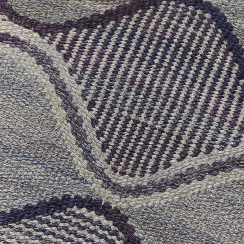 Cover image 0