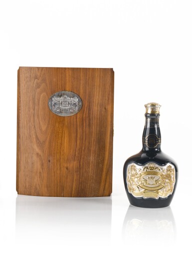 View full screen - View 1 of Lot 82. Chivas Regal Royal Salute 50 Year Old 40.0 abv NV .