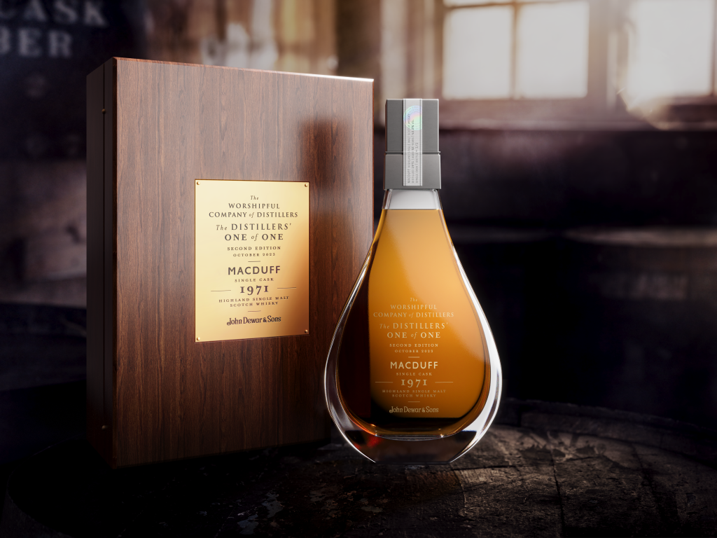 View full screen - View 1 of Lot 10. Macduff 52 Year Old Single Cask 1971 (1 BT 70cl + 1 BT 10cl).