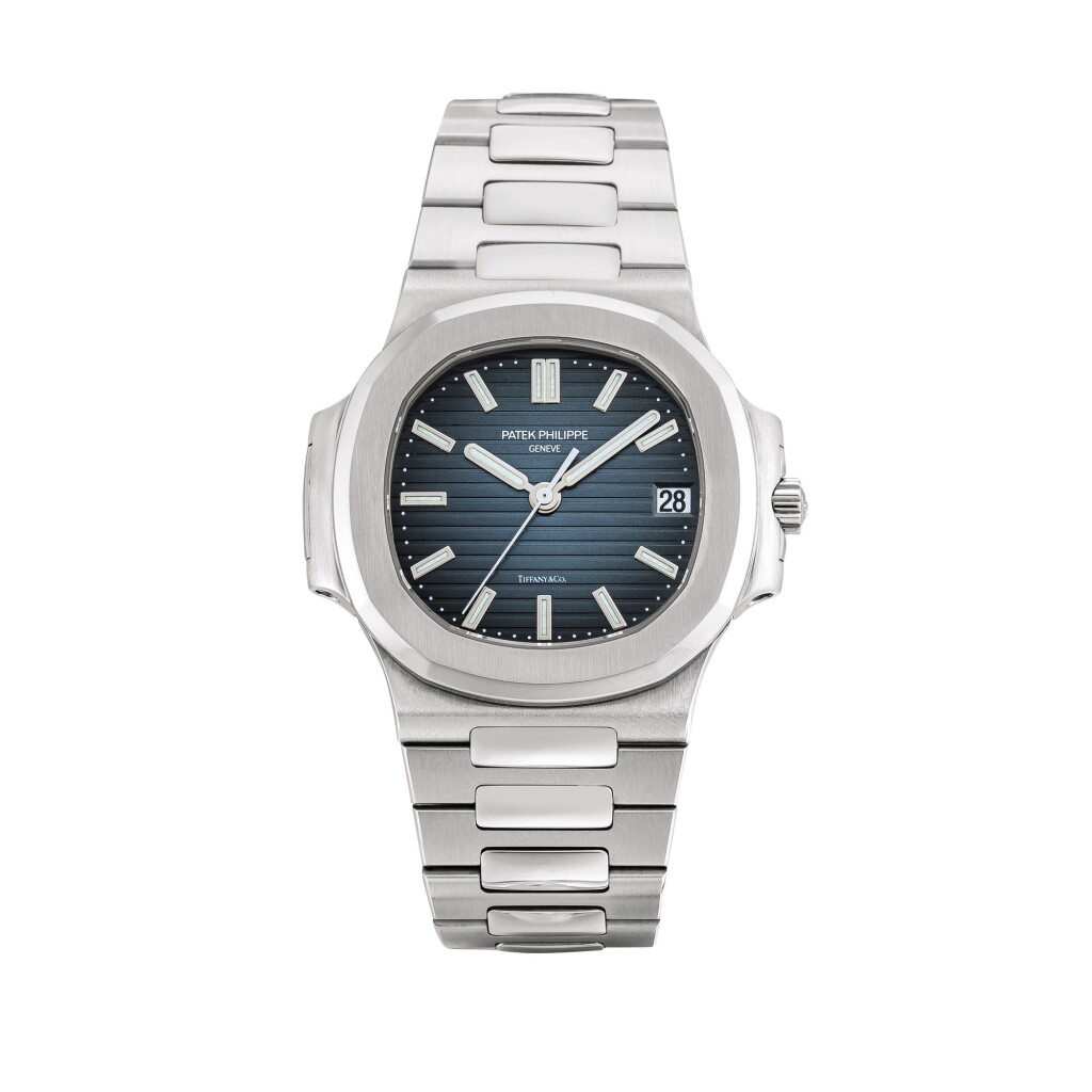 View full screen - View 1 of Lot 2087. Patek Philippe | Nautilus, Reference 5800, A stainless steel bracelet watch with date, Retailed by Tiffany & Co., Circa 2008 | 百達翡麗 | Nautilus 型號5800 精鋼鏈帶腕錶,備日期顯示,由 Tiffany & Co. 發行,約2008年製.