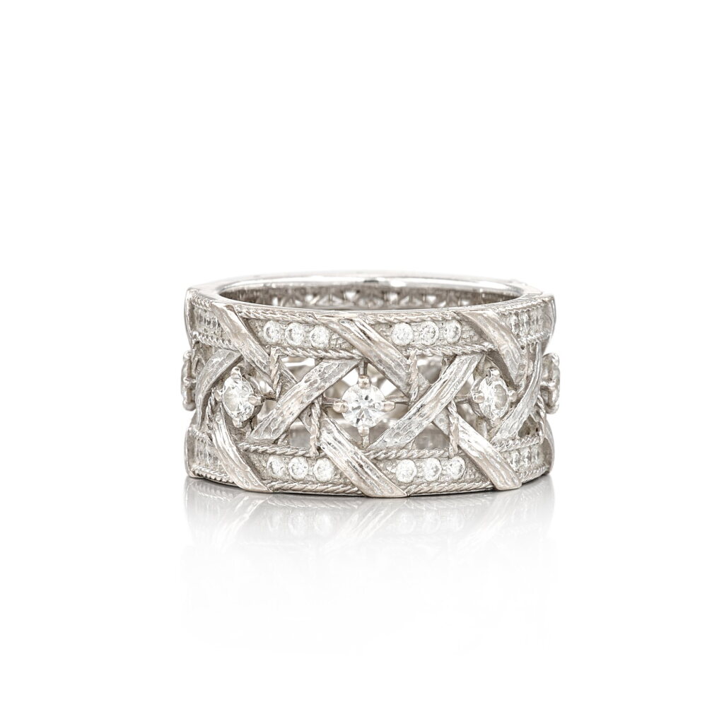 View full screen - View 1 of Lot 522. 'My Dior' Diamond Ring | Dior | 'My Dior' 鑽石戒指.