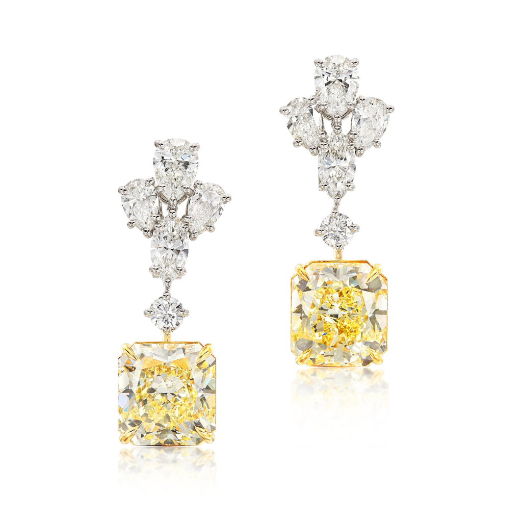 View full screen - View 1 of Lot 1883. Pair of Fancy Yellow Diamond and Diamond Pendent Earrings | 6.06 及 6.05克拉 彩黃色鑽石 配 鑽石 耳墜一對.