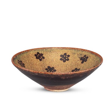 View full screen - View 1 of Lot 363. A Jizhou 'papercut' 'prunus' bowl, Southern Song dynasty 南宋 吉州窰剪紙貼梅花紋盌.