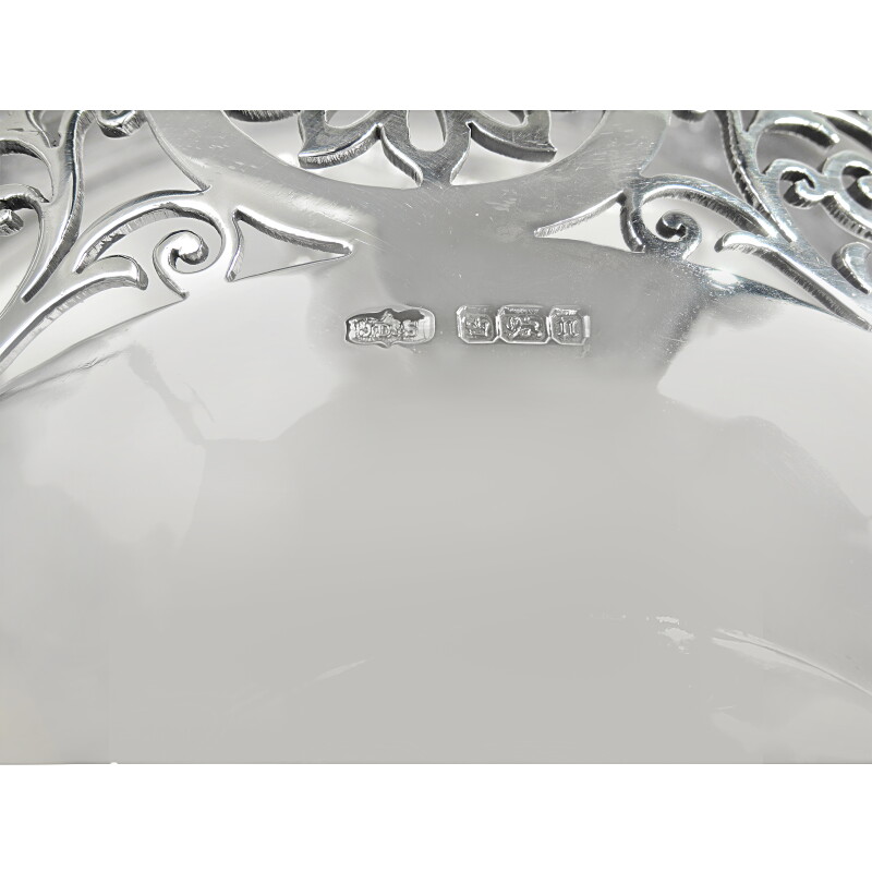 Cover image 0
