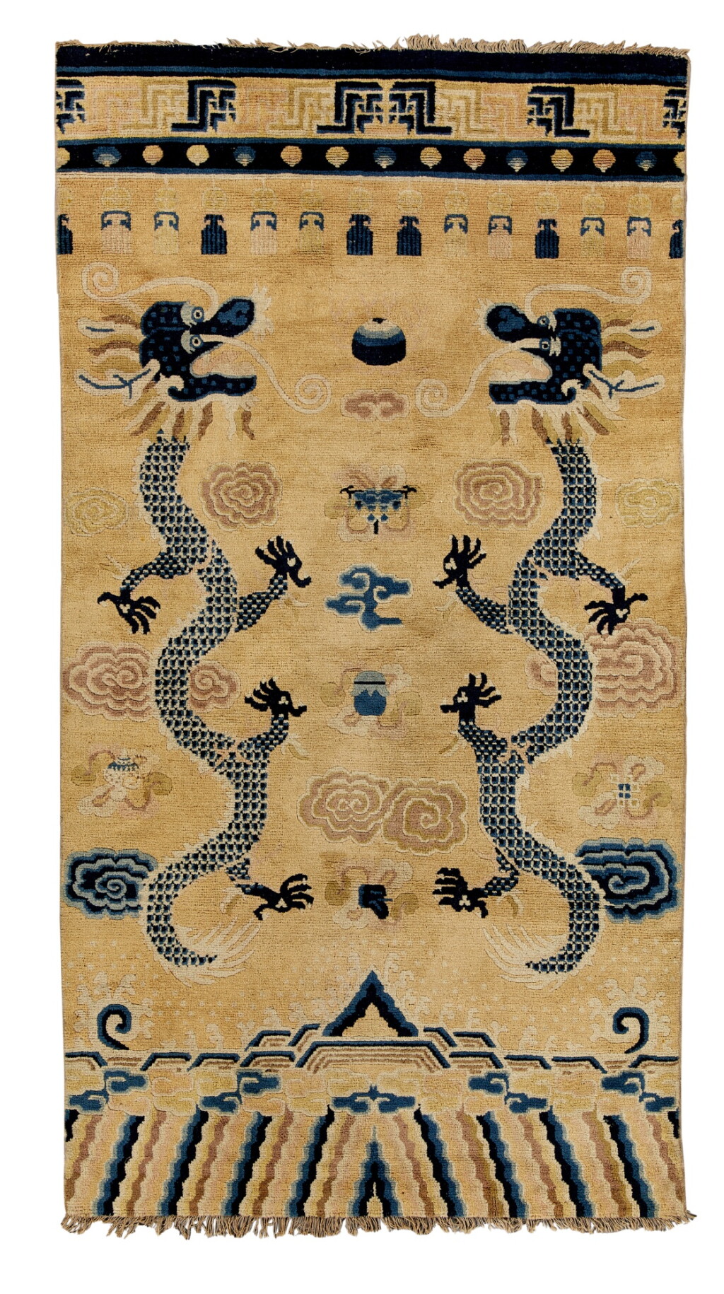 View full screen - View 1 of Lot 83. A wool 'dragon' carpet, 20th century | 二十世紀 栽絨趕珠雙龍紋地毯.
