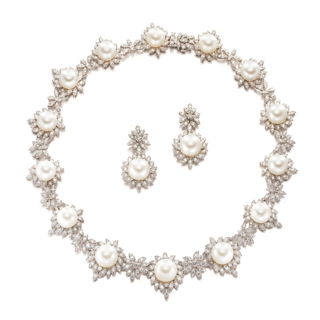 View full screen - View 1 of Lot 2910. Cultured Pearl and Diamond Demi-Parure | 養殖珍珠 配 鑽石 項鍊 及 耳墜套裝.