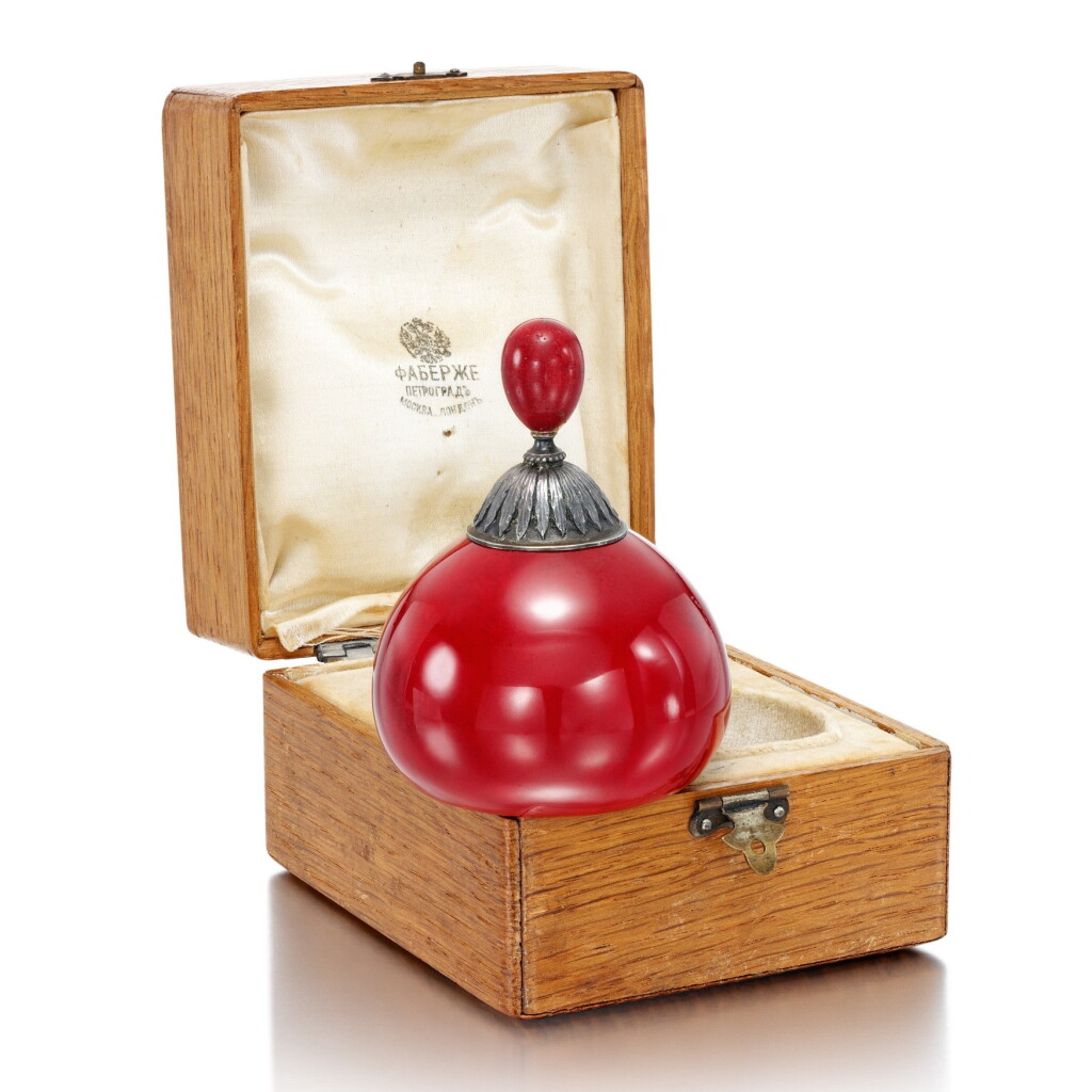 View full screen - View 1 of Lot 1280. A Fabergé silver-mounted Bernard Moore flambe ceramic and purpurin gum pot, workmaster Vladimir Soloviev, St Petersburg, 1908-1917.