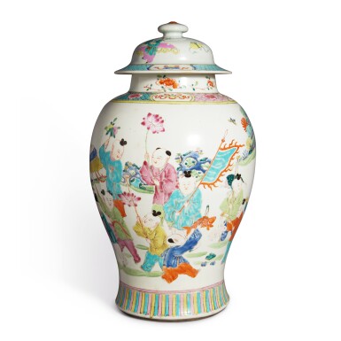 View full screen - View 1 of Lot 607. A famille-rose 'boys' jar and cover, Qing dynasty, 19th century | 清十九世紀 粉彩嬰戲圖蓋罐.