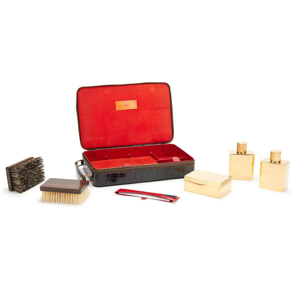 View full screen - View 1 of Lot 110. Vintage Black Shiny Crocodile Vanity Case Gold Hardware, circa 1950.