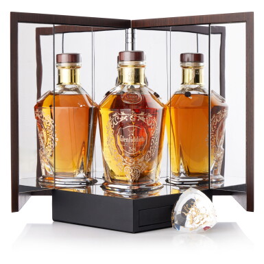 View full screen - View 1 of Lot 8125. Glenfiddich Ultimate 38 Year Old 40.0 abv NV (1 BT70).