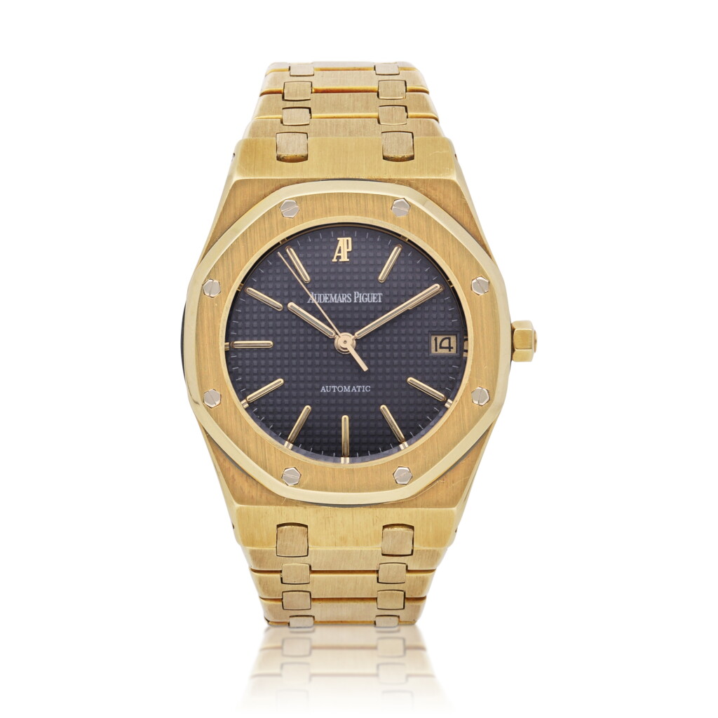 View full screen - View 1 of Lot 1. Royal Oak | A yellow gold wristwatch with date and bracelet, Circa 1978.