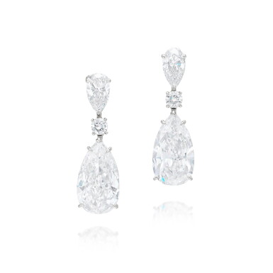View full screen - View 1 of Lot 1878. Pair of Diamond Pendent Earrings | 5.07及5.02克拉 梨形 D色 內部無瑕 鑽石 耳墜一對.