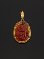 ITALIAN, PROBABLY VENICE OR MILAN, CIRCA 1600 | LARGE CAMEO WITH THE MADONNA AND CHILD