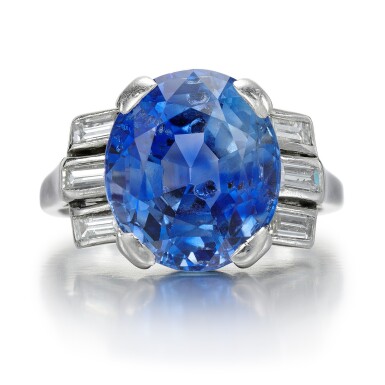 View full screen - View 1 of Lot 59. SAPPHIRE AND DIAMOND RING.