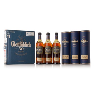 View full screen - View 1 of Lot 6153. Glenfiddich 30 Year Old 40.0 abv NV (3 BT70).
