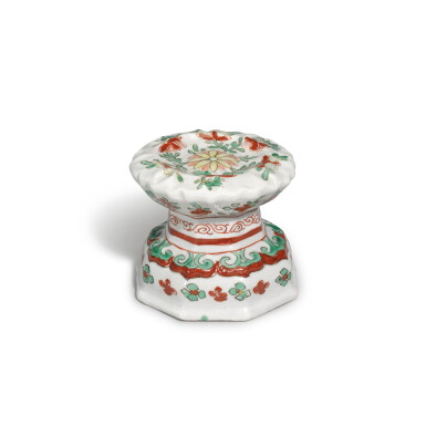 View full screen - View 1 of Lot 234. A famille-verte salt, Qing dynasty, Kangxi period.