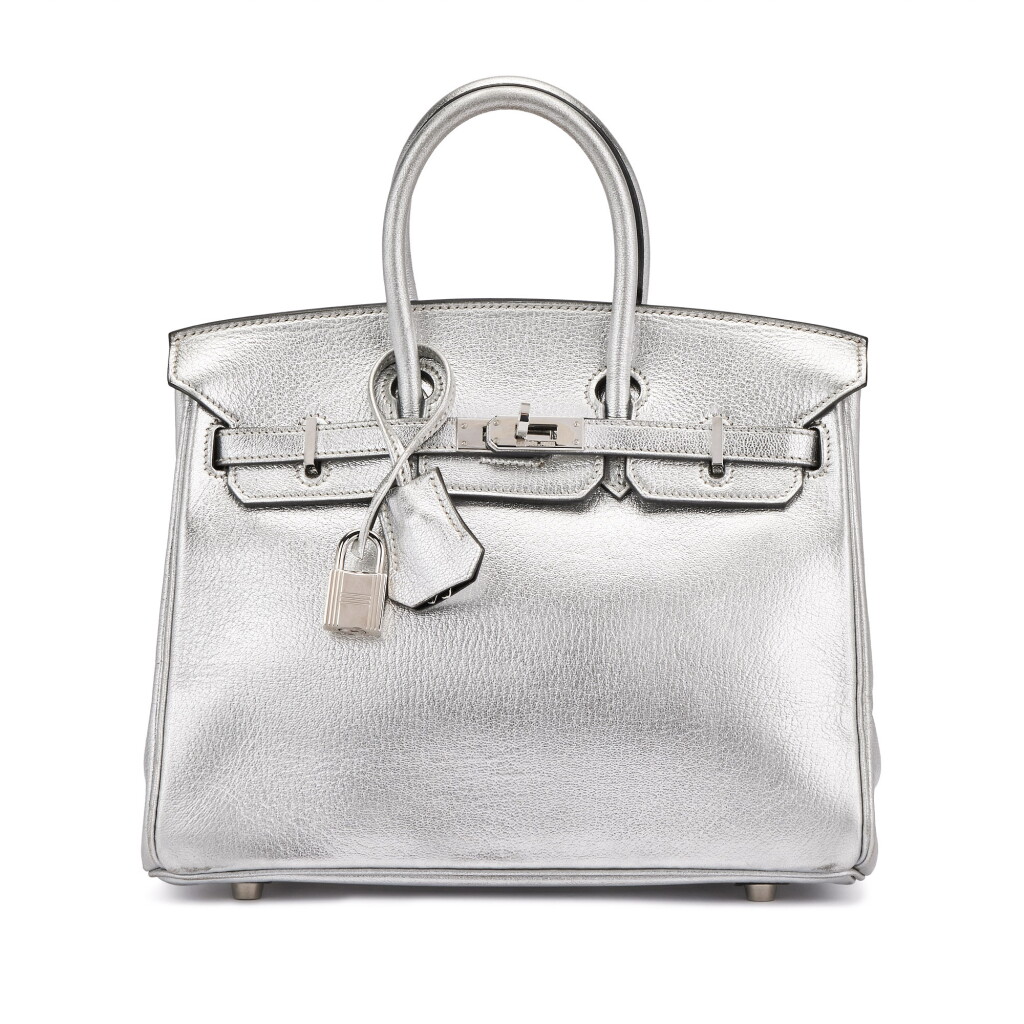 Voir en plein écran - Voir 1 du lot 1. Metallic Silver Chèvre Birkin 25 Palladium Hardware, 2004.