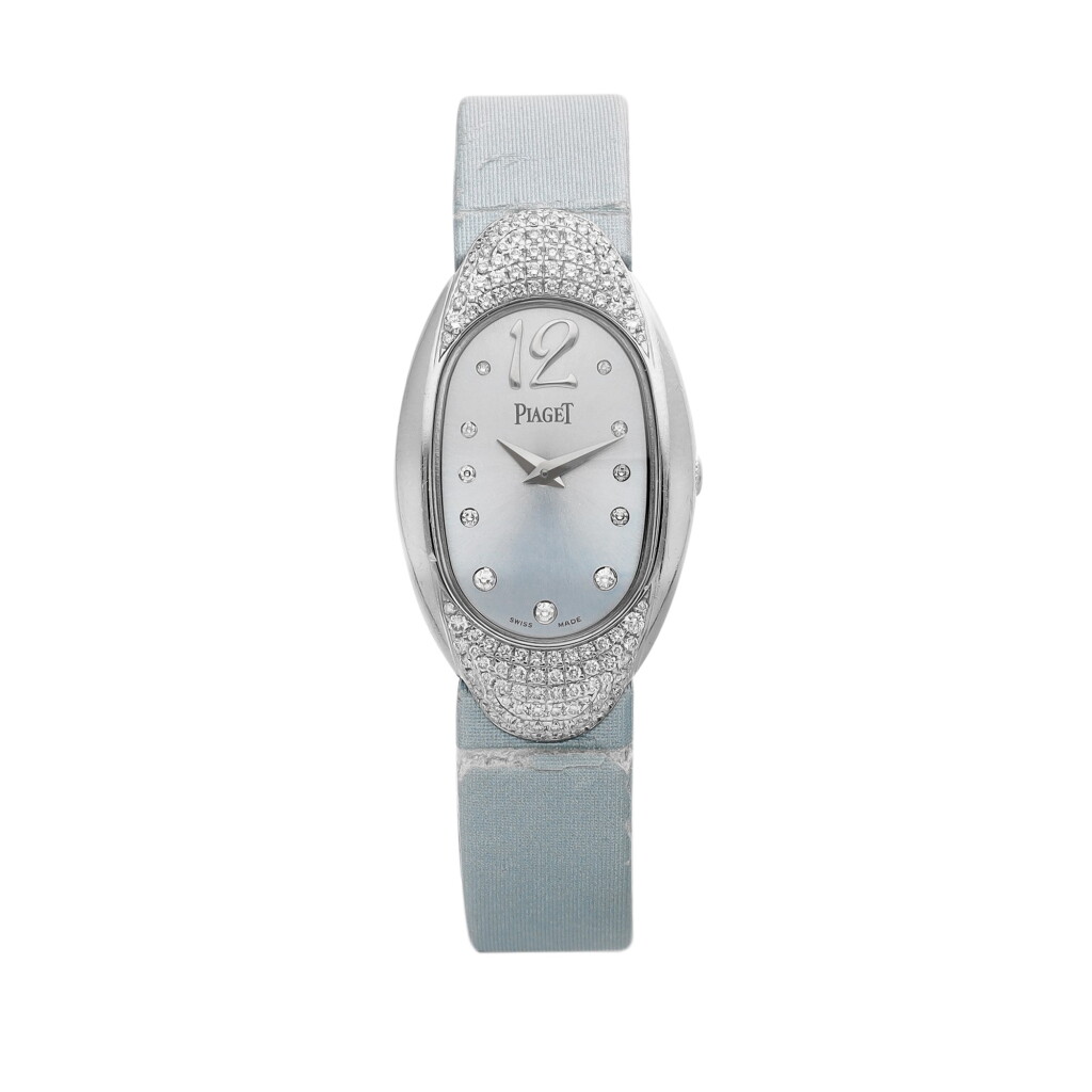 View full screen - View 1 of Lot 8084. Limelight, Reference P10002 | A white gold and diamond-set wristwatch, Circa 2000 | 伯爵 | Limelight 型號P10002 | 白金鑲鑽石腕錶,約2000年製.