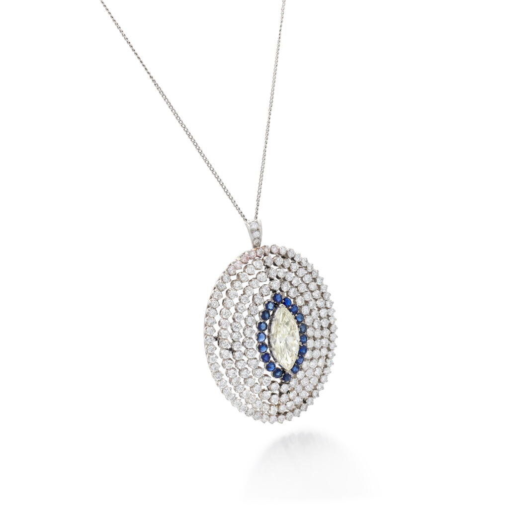 View full screen - View 1 of Lot 85. Sapphire and diamond pendant | Pendente in zaffiri e diamanti .