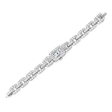 View full screen - View 1 of Lot 562. DIAMOND WRISTWATCH, CARTIER, FRANCE | 鑽石腕錶,卡地亞.