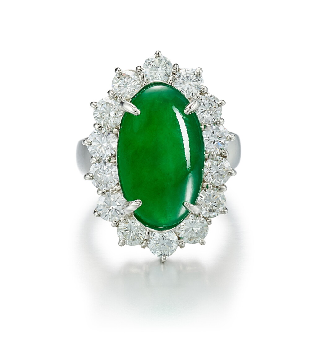 View full screen - View 1 of Lot 9184. JADEITE AND DIAMOND RING | 天然翡翠 配 鑽石 戒指.
