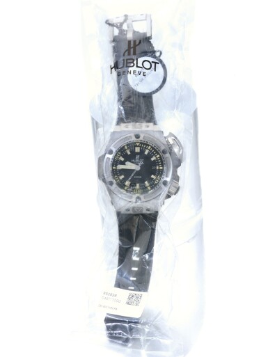 View full screen - View 1 of Lot 89. HUBLOT | OCÉANOGRAPHIQUE 4000, AN OVERSIZED TITANIUM AUTOMATIC CENTER SECONDS WRISTWATCH WITH DATE SINGLE SEALED CIRCA 2010.