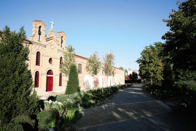 View full screen - View 1 of Lot 8516. Vega Sicilia Mixed Case (7 BT).