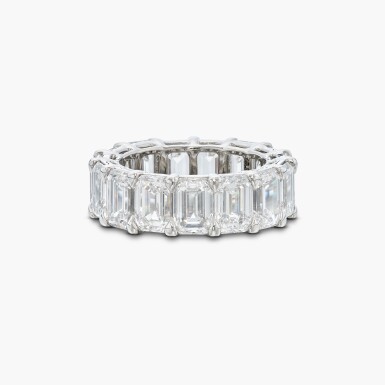 View full screen - View 1 of Lot 3. Diamond Ring .