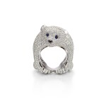 Chopard | 'Animal World' Diamond, Sapphire and Onyx Bear Ring | 蕭邦 | 'Animal World' 鑽石 配 藍寶石 及 縞瑪瑙 戒指