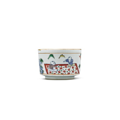 View full screen - View 1 of Lot 186. A rare wucai 'boys' charcoal burner, Ming dynasty, Tianqi / Chongzhen period | 明天启 / 崇禎 青花五彩嬰戲圖爐.