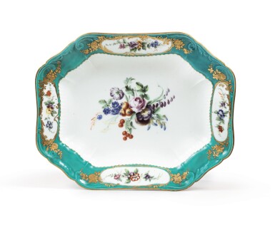 View full screen - View 1 of Lot 143. A SÈVRES OCTOGONAL SOFT-PASTE PORCELAIN DISH, CIRCA 1757, MOST PROBABLY FROM THE SERVICE OF FREDERICK V OF DENMARK | PLAT OCTOGONAL EN PORCELAINE TENDRE DE SÈVRES, VERS 1757, PROVENANT TRÈS PROBABLEMENT DU SERVICE DU ROI FRÉDÉRIC V DU DANEMARK.