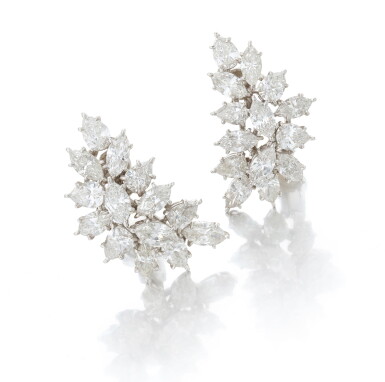 View full screen - View 1 of Lot 255. Pair of diamond ear clips (Paio di orecchini in diamanti).