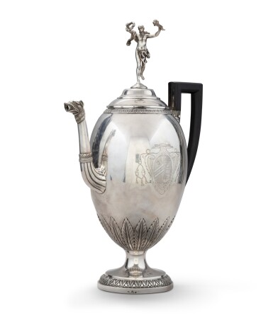 View full screen - View 1 of Lot 79. A very large silver coffee-pot, Giovacchino Belli, Rome, 1815-1822 | Très grande cafetière en argent par Giovacchino Belli, Rome, 1815-1822.