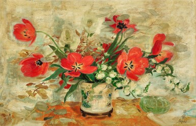 View full screen - View 1 of Lot 702. Le Pho 黎譜 | Vase Compagnie des Indes 東印度花瓶.