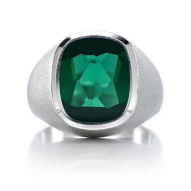 View full screen - View 1 of Lot 104. Tourmaline ring.