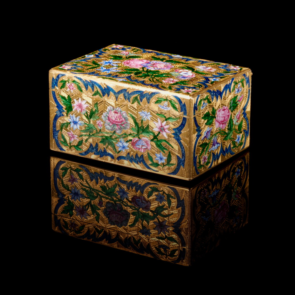 View full screen - View 1 of Lot 112. A gold and enamel snuff box, Jean Frémin, Paris, 1753/54.