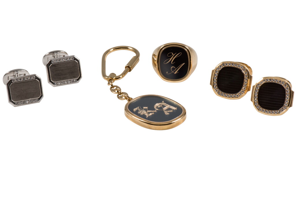 View full screen - View 1 of Lot 51. PATEK PHILIPPE | GROUP OF ACCESSORIES CIRCA 1985.